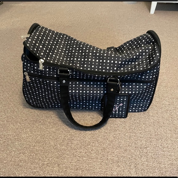 Thirty-One Suitcase- Hostess Exclusive Item! - Picture 4 of 6